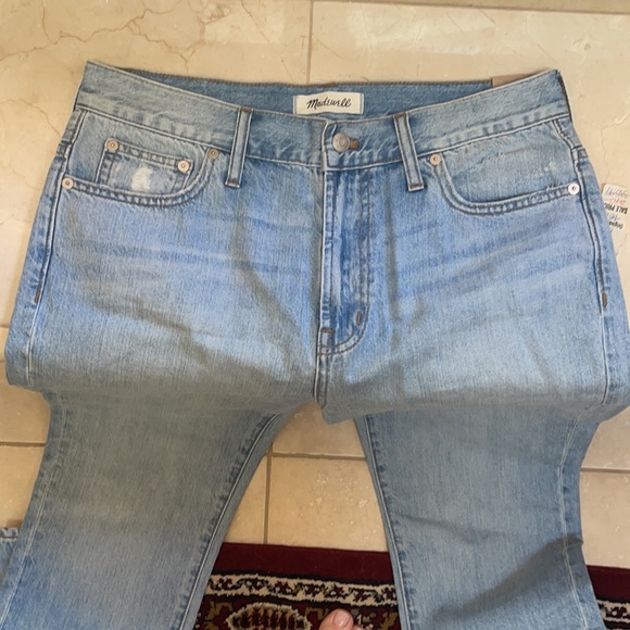Madewell - The Perfect Summer Jean - Picture 6 of 9